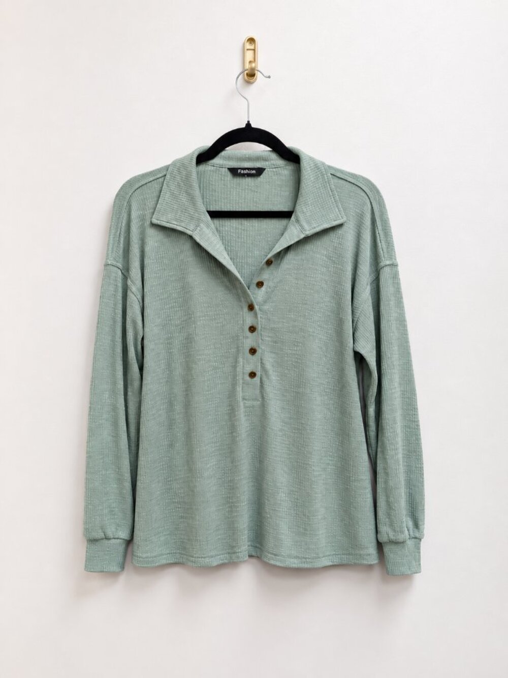 Fashion Pale Mint Green Button-Up Long-Sleeve Ribbed Shirt